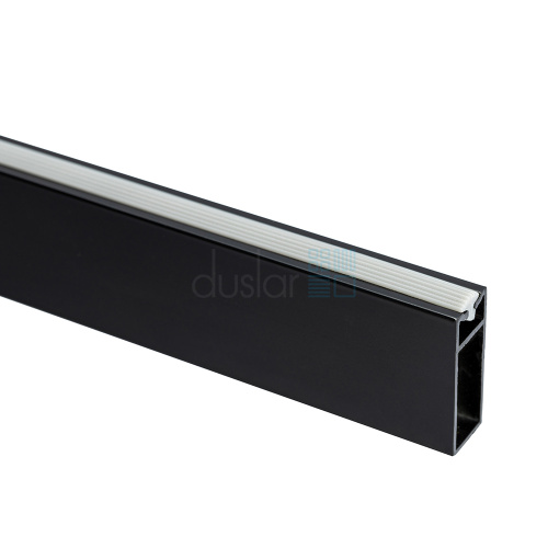 Штанга прямоугольная REKS для одежды, длина 3000 мм, черный