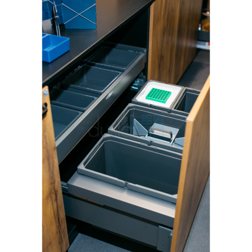 система сортировки envi space planero 64 л, выдвижной фасад 900 мм, антрацит Система сортировки ENVI SPACE PLANERO 64 л, выдвижной фасад 900 мм, антрацит